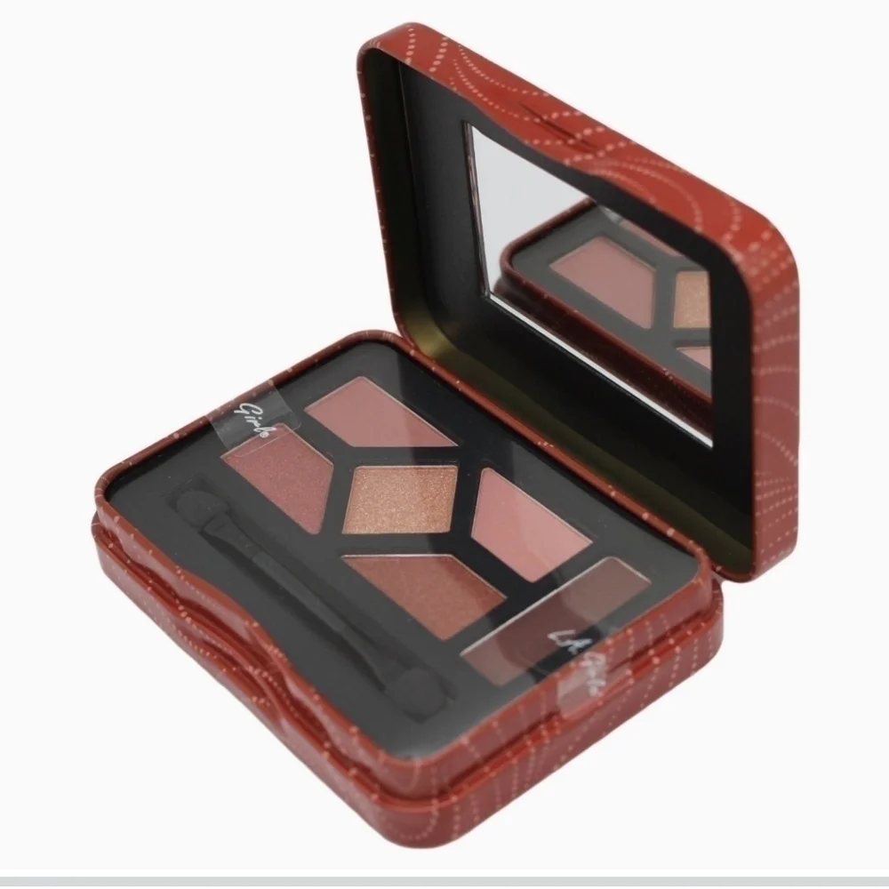 L.A girl inspiring eyeshadow palette